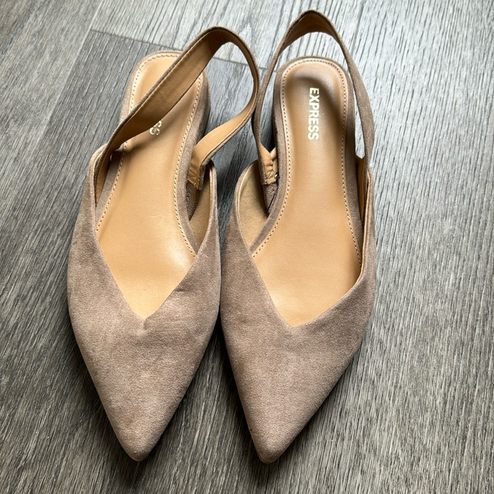 Express Flats Size 6